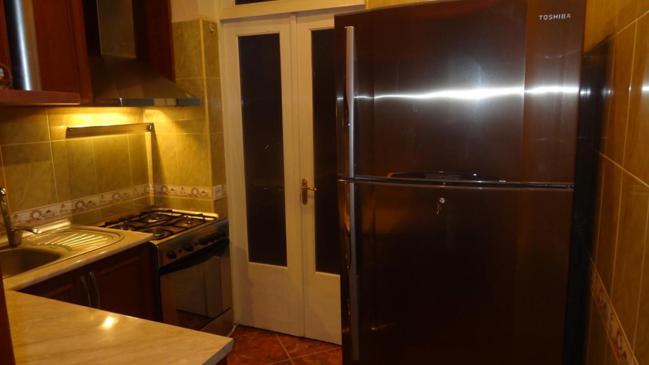 Apartment Vake-Saburtalo ティビリシ エクステリア 写真